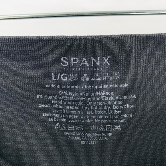 Spanx Look At Me Now High Rise Seamless Cropped Leggings Black Size Large - Picture 3 of 6